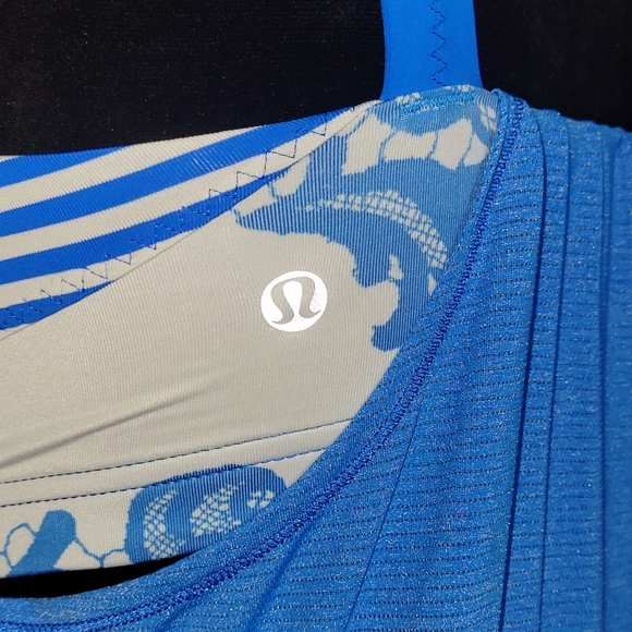 Lululemon Back On Track tank top - Picture 5 of 9